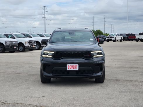 Used 2024 Dodge Durango GT RWD image 2