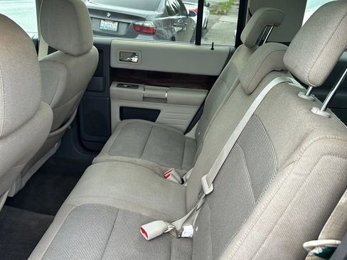 Used 2011 Ford Flex SEL w/ Rapid Spec Order Code image 19