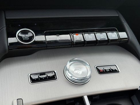 New 2025 Lincoln Navigator Reserve image 17