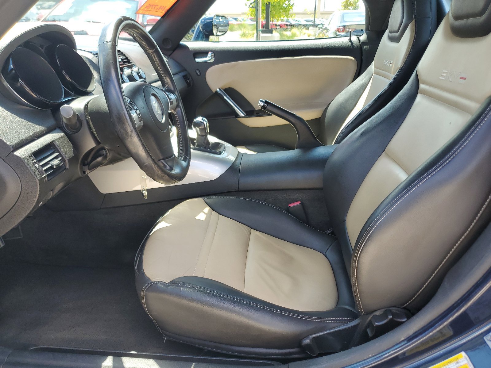 Used 2008 Saturn Sky Red Line RWD image 16