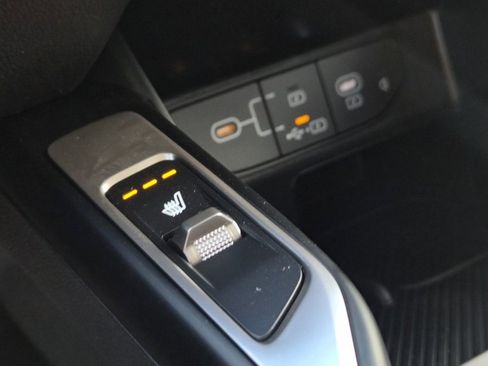 New 2025 Kia Sorento EX w/ Panoramic Sunroof Package image 38