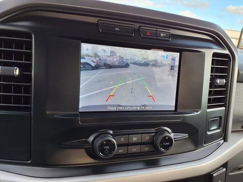 Used 2022 Ford F150 XLT image 33