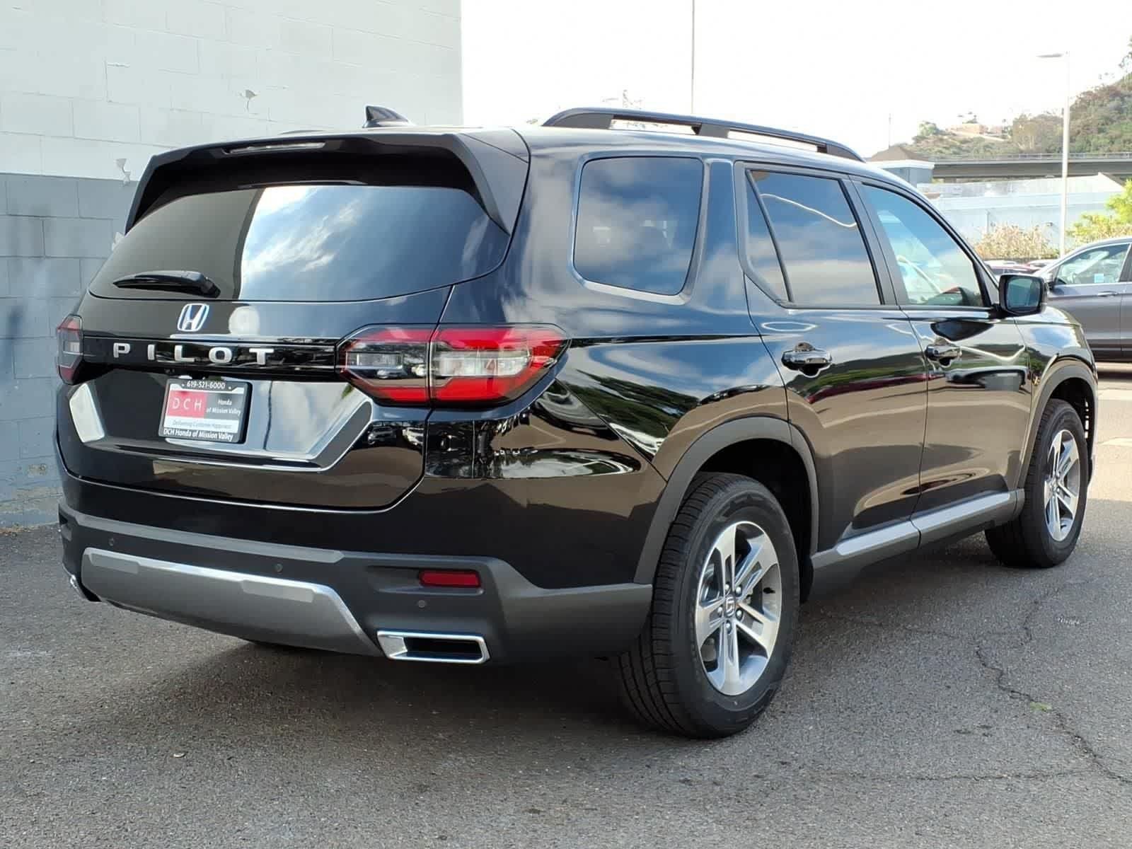 New 2026 Honda Pilot EX-L image 4