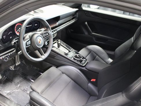 Certified 2024 Porsche 911 Carrera T image 4