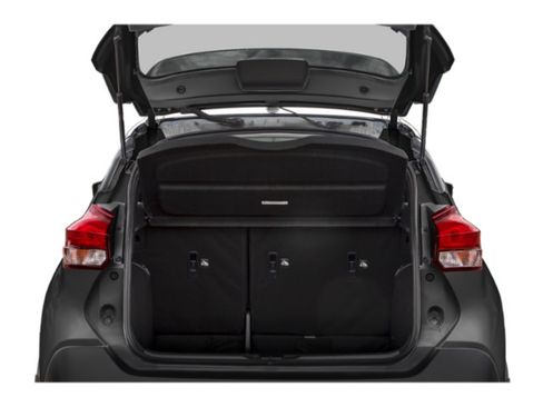 Used 2020 Nissan Kicks SR w/ Exterior Package FWD image 12