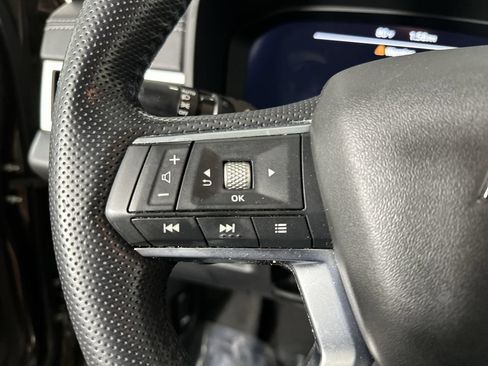 Used 2022 Mitsubishi Outlander SEL FWD image 7