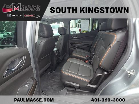 Used 2023 GMC Acadia AT4 w/ Technology Package AWD/4WD image 16