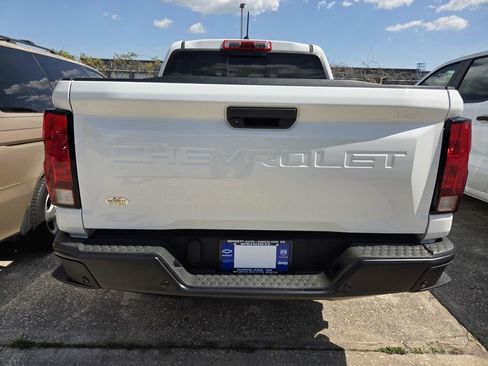 Used 2024 Chevrolet Colorado W/T w/ Safety Package image 4