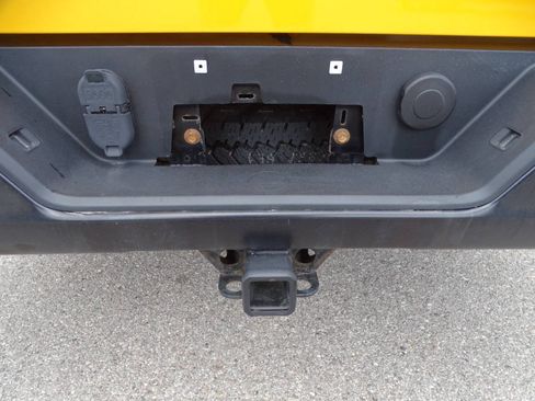 Used 2019 Chevrolet Silverado 1500 4x4 Crew Cab w/ WT Convenience Package image 9