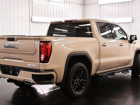 Used 2022 GMC Sierra 1500 Elevation image 7