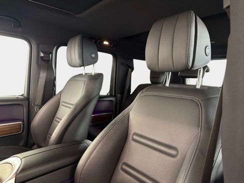 Used 2023 Mercedes-Benz G 550 image 39