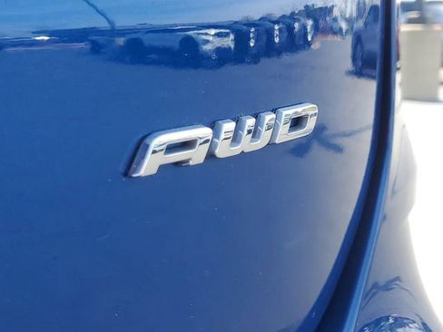 Certified 2024 Ford Edge SEL w/ Convenience Package AWD/4WD image 5