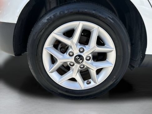 Used 2021 Kia Soul S FWD image 25