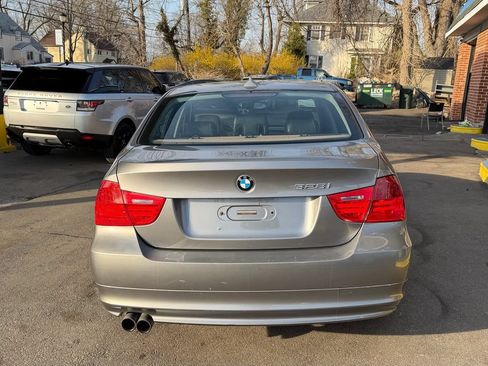 Used 2010 BMW 328i xDrive Sedan w/ Premium Pkg AWD/4WD image 5