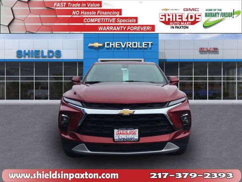 Used 2025 Chevrolet Blazer LT w/ Convenience Package image 2