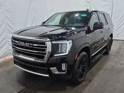Used 2023 GMC Yukon SLT w/ SLT Premium Package AWD/4WD image 1