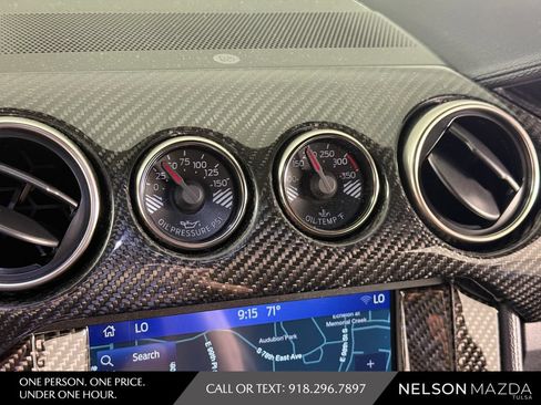 Used 2021 Ford Mustang Shelby GT500 w/ Technology Package RWD image 29
