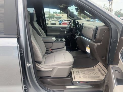 New 2026 Chevrolet Silverado 1500 RST w/ Z71 Off-Road Package AWD/4WD image 6