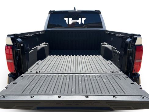Certified 2025 Toyota Tacoma TRD Pro AWD/4WD image 22