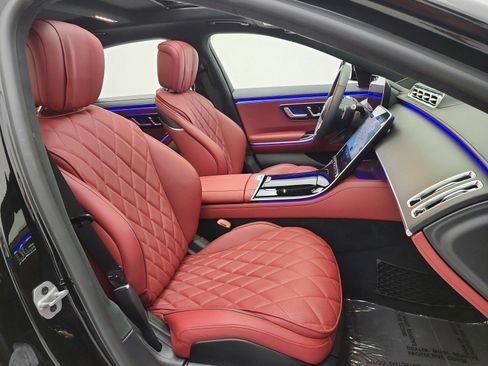 Certified 2023 Mercedes-Benz S 580 4MATIC Sedan image 19