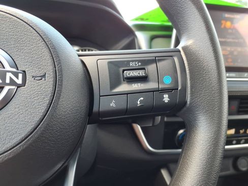 Certified 2024 Nissan Rogue SV AWD/4WD image 23