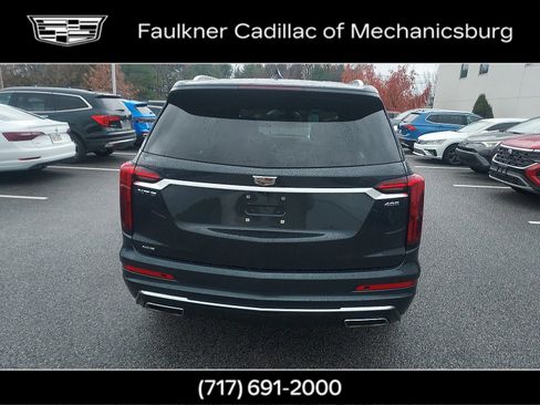 Used 2021 Cadillac XT6 Premium Luxury image 6