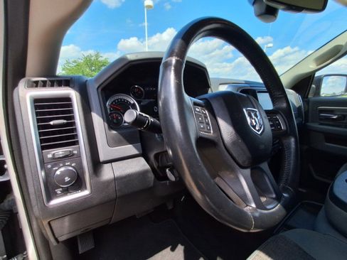 Used 2017 RAM 1500 Big Horn AWD/4WD image 10