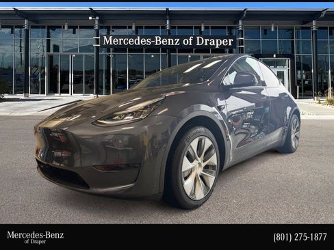 Used 2020 Tesla Model Y Performance AWD/4WD image 1