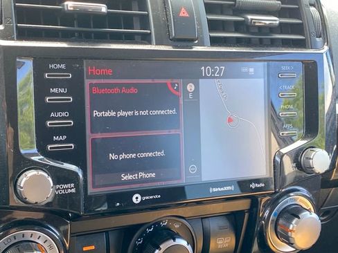 Used 2020 Toyota 4Runner TRD Off-Road AWD/4WD image 25
