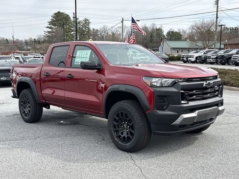 New 2026 Chevrolet Colorado Trail Boss AWD/4WD image 2