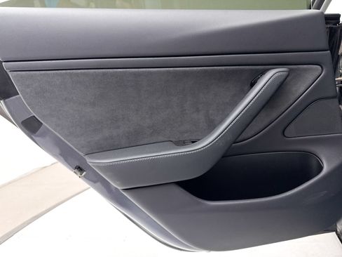 Used 2019 Tesla Model 3 Standard Range Plus RWD image 33