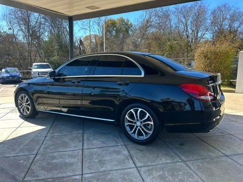 Used 2017 Mercedes-Benz C 300 Sedan image 2
