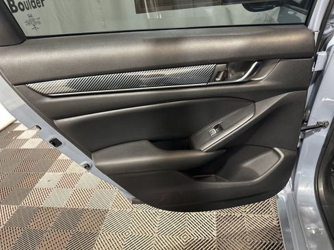 Used 2021 Honda Accord Sport image 19