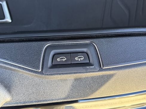 Certified 2022 BMW X5 xDrive45e w/ Climate Comfort Package image 25