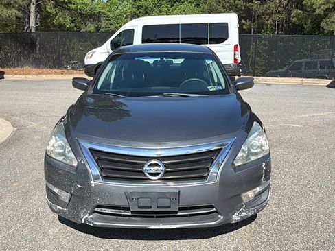 Used 2015 Nissan Altima 2.5 S w/ Power Driver Seat Package FWD image 3