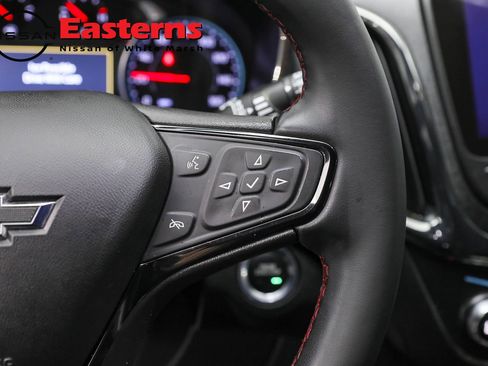 Used 2024 Chevrolet Equinox RS FWD image 16