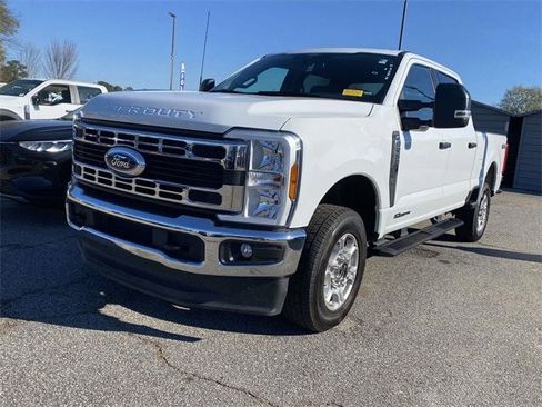 Used 2025 Ford F250 XLT image 37