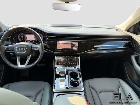 Used 2020 Audi Q8 Prestige w/ Prestige Package AWD/4WD image 25