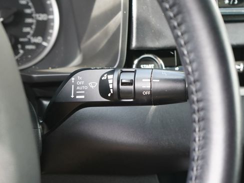 Used 2022 Mitsubishi Outlander SE AWD/4WD image 17