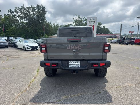 Used 2020 Jeep Gladiator Rubicon AWD/4WD image 6