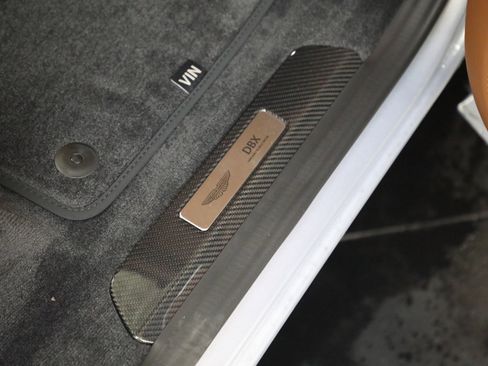 New 2026 Aston Martin DBX 707 image 27