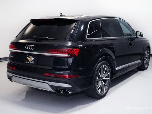 Used 2023 Audi SQ7 Prestige AWD/4WD image 5
