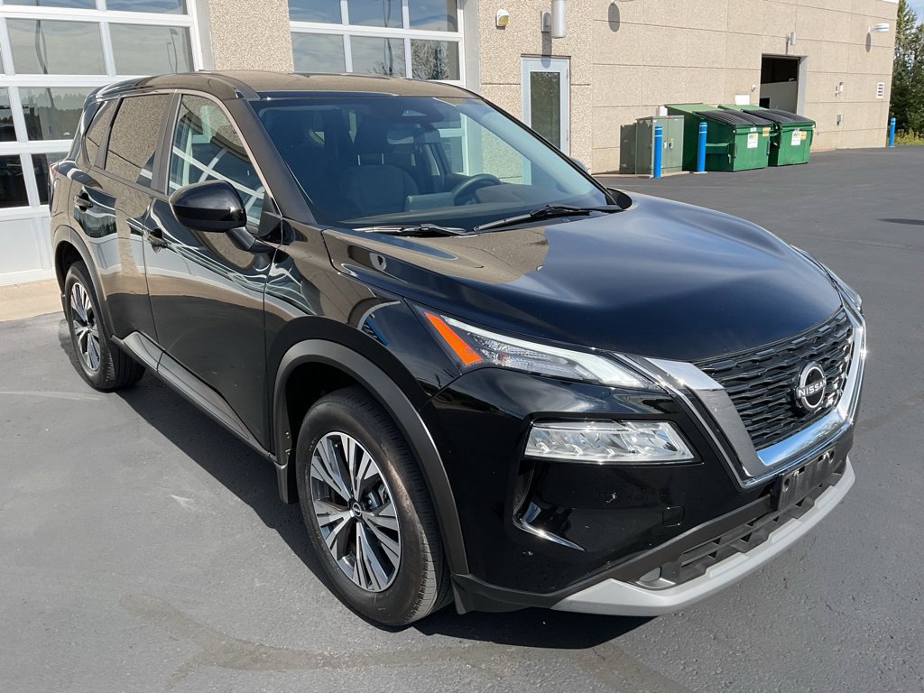 Used 2023 Nissan Rogue SV AWD/4WD image 3