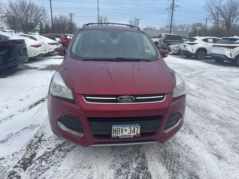 Used 2015 Ford Escape Titanium image 2