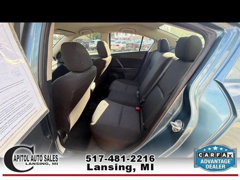 Used 2011 MAZDA MAZDA3 i Sport FWD image 14