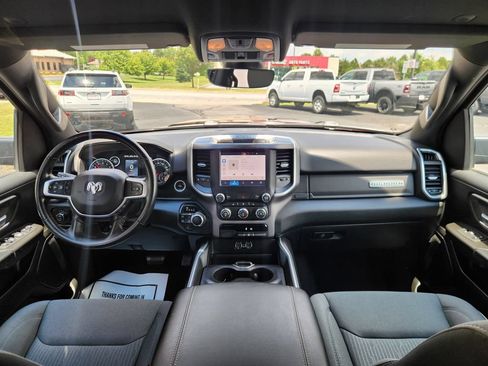 Used 2023 RAM 1500 Big Horn AWD/4WD image 18