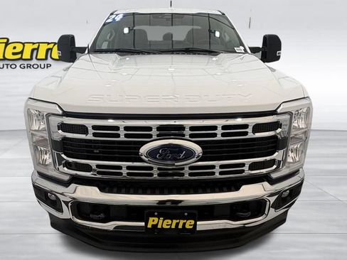 Used 2024 Ford F350 XLT w/ FX4 Off-Road Package AWD/4WD image 8