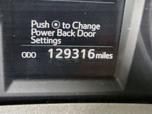 Used 2016 Toyota RAV4 XLE w/ Protection Package AWD/4WD image 4
