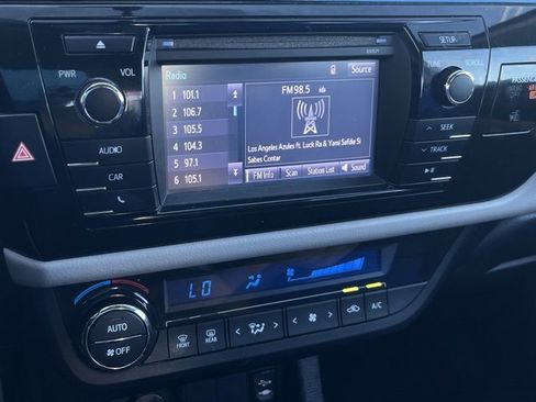 Used 2016 Toyota Corolla LE image 13