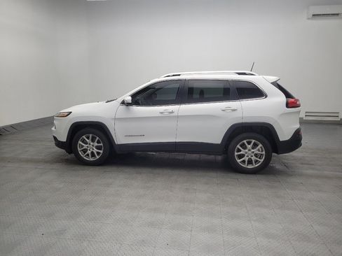 Used 2018 Jeep Cherokee Latitude image 3